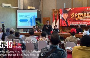 SOWAN Guntur Wahono, Ketua Dekopinwil Jatim Ajak Gapoktan Blitar Berkoperasi
