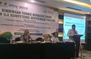 Lapenkopwil Jatim Bersama Lapenkopda Gresik Gelar Bimtek dan Uji Kompetensi, Saatnya Pengurus dan Pengelola Koperasi Bersertifikat Kompeten Bimtek dan Uji Komepetensi SKKNI Bagi Pengurus dan Pengelola Koperasi