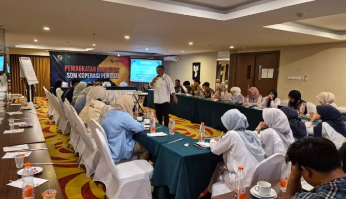 Budaya Gotong Royong Lewat Koperasi Ciptakan Ekonomi Kerakyatan