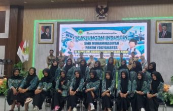 SMK Muhammadiyah Pakem Kunjungi KSPPS BMT Mandiri Sejahtera, Pelajari Koperasi dan Keuangan Syariah